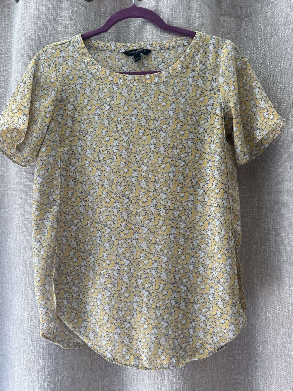 Banana Republic Yellow Floral Short Sleeve Top